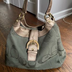 Hobo Shoulder Bag